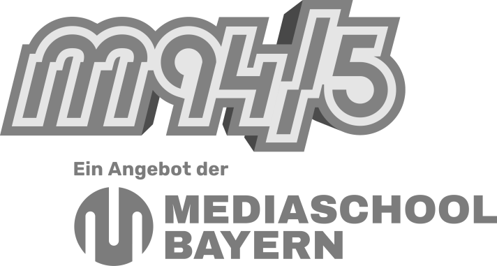 Logo der Mediaschool Bayern – Ausbildungsinitiative für junge Medienmacherinnen*